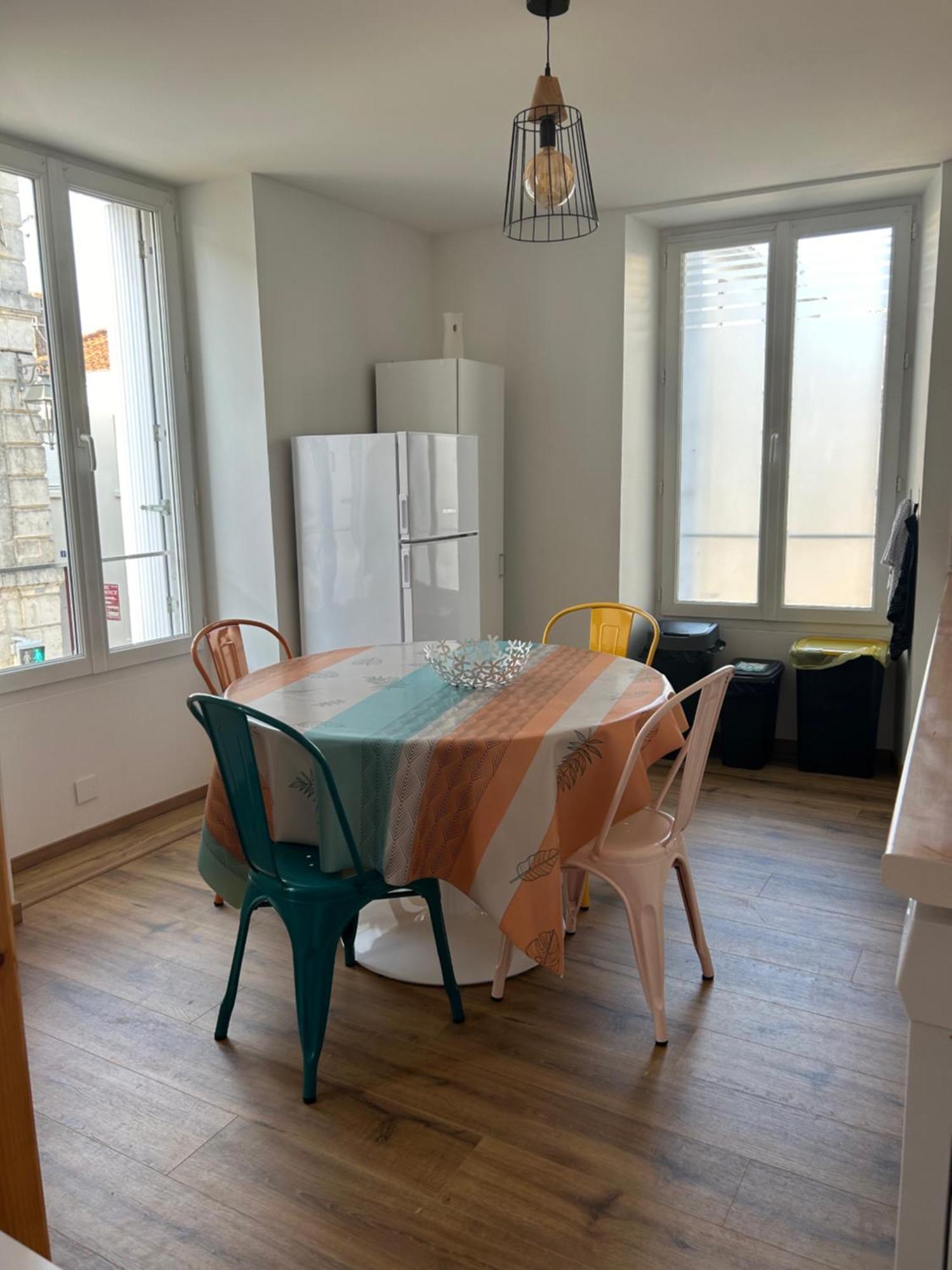 Superbe Duplex Coeur De Ville 3 Etoiles 约泽克 外观 照片